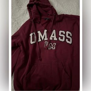 UMASS sweatshirt